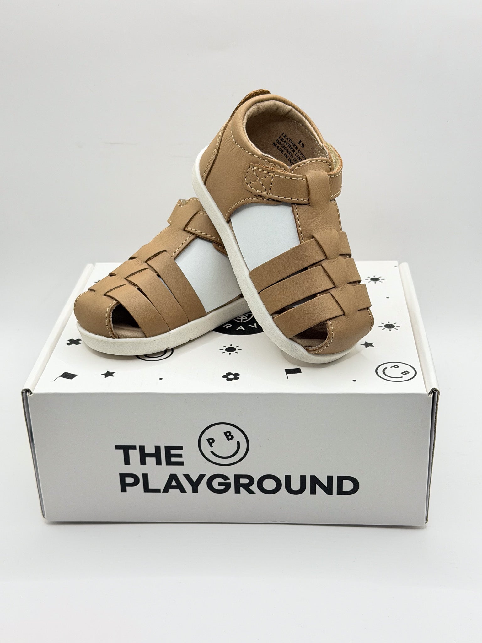 BNWT Pretty Brave billie sandal - tan (19EU)