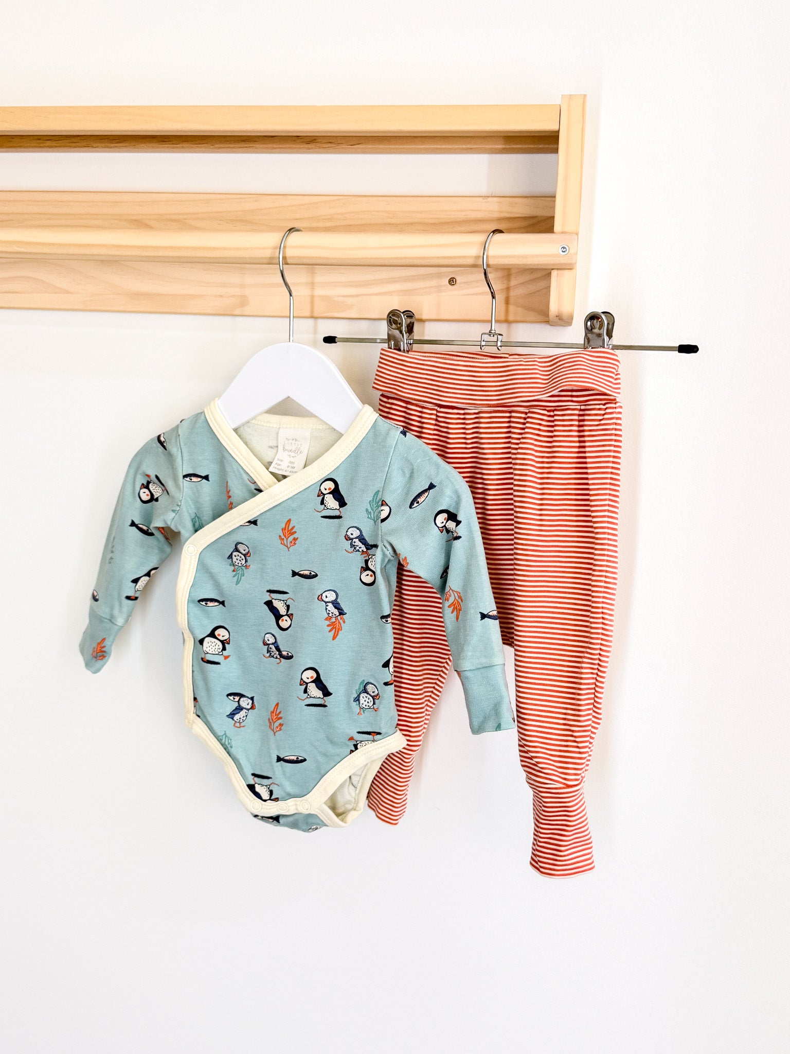 Little Bundle puffin kimono bodysuit + leggings set (0-3m)