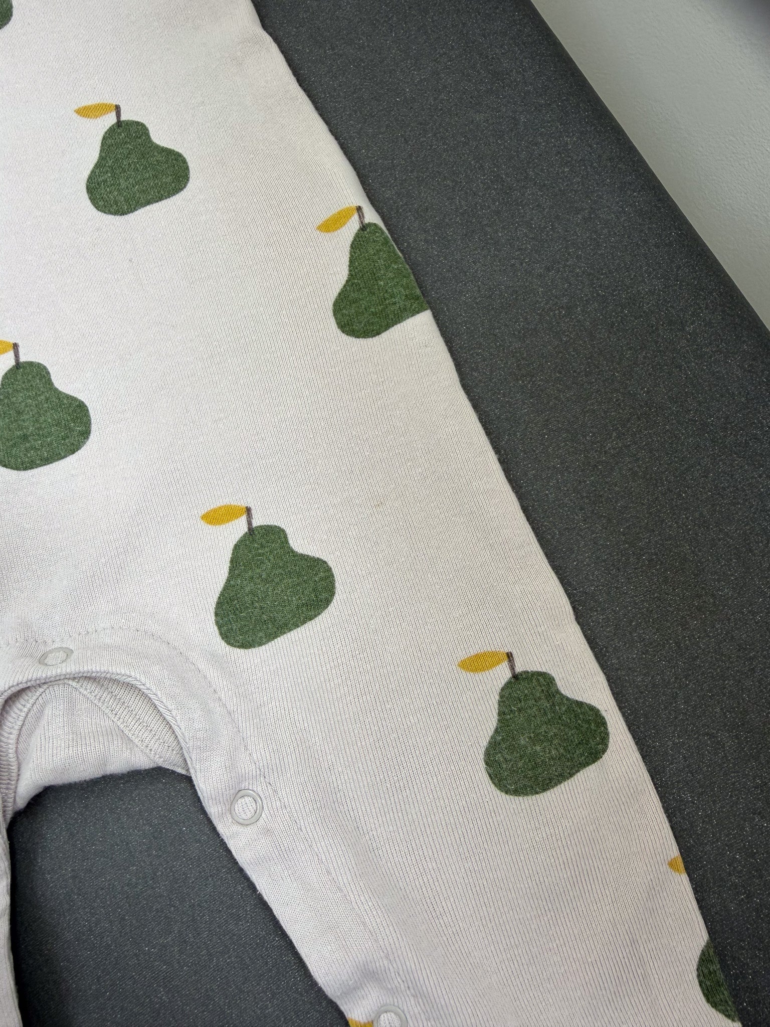 Nature Baby organic henley PJ suit - grande pear (3-6m)