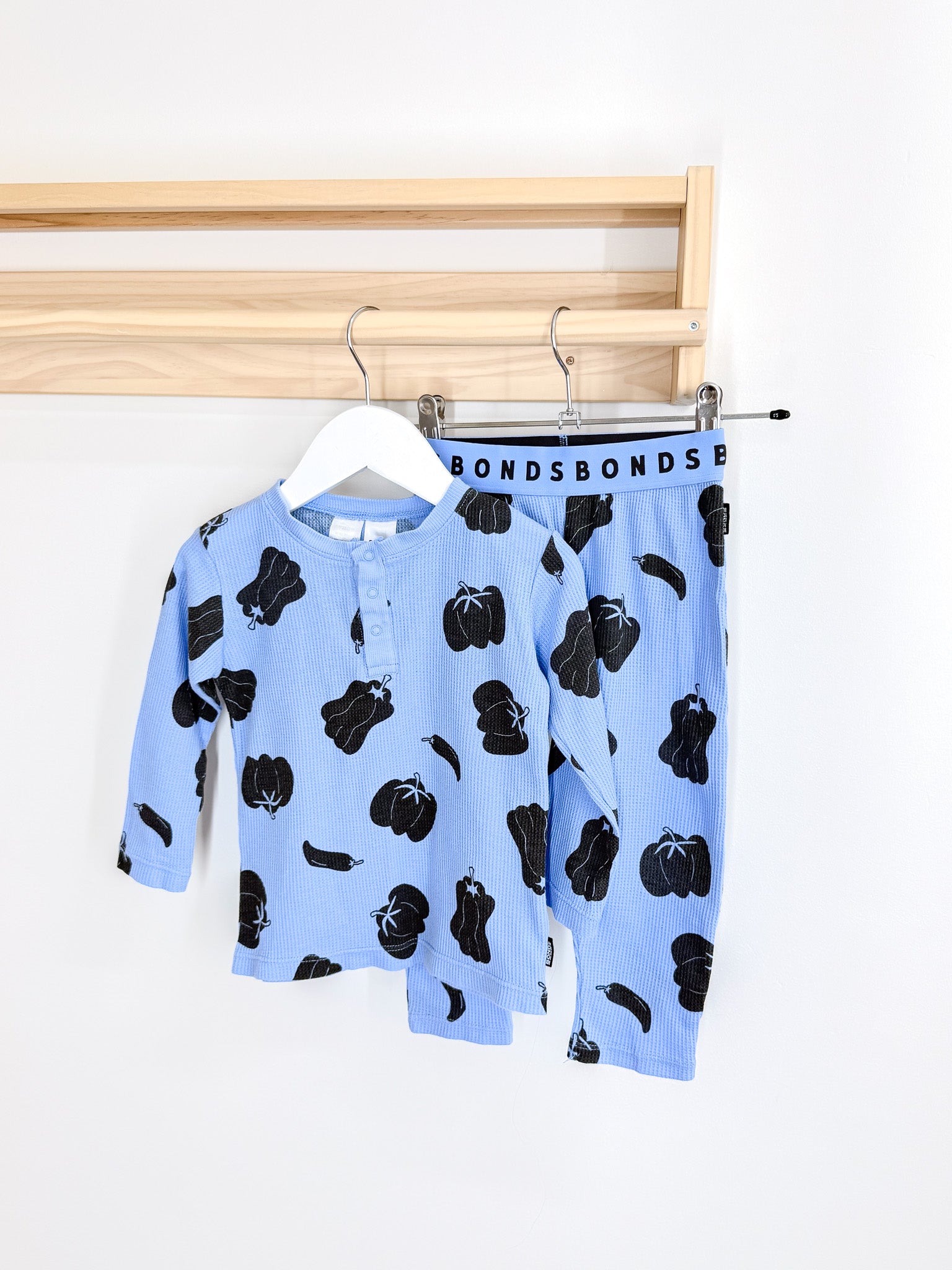 Bonds waffle veges PJ set (18-24m)