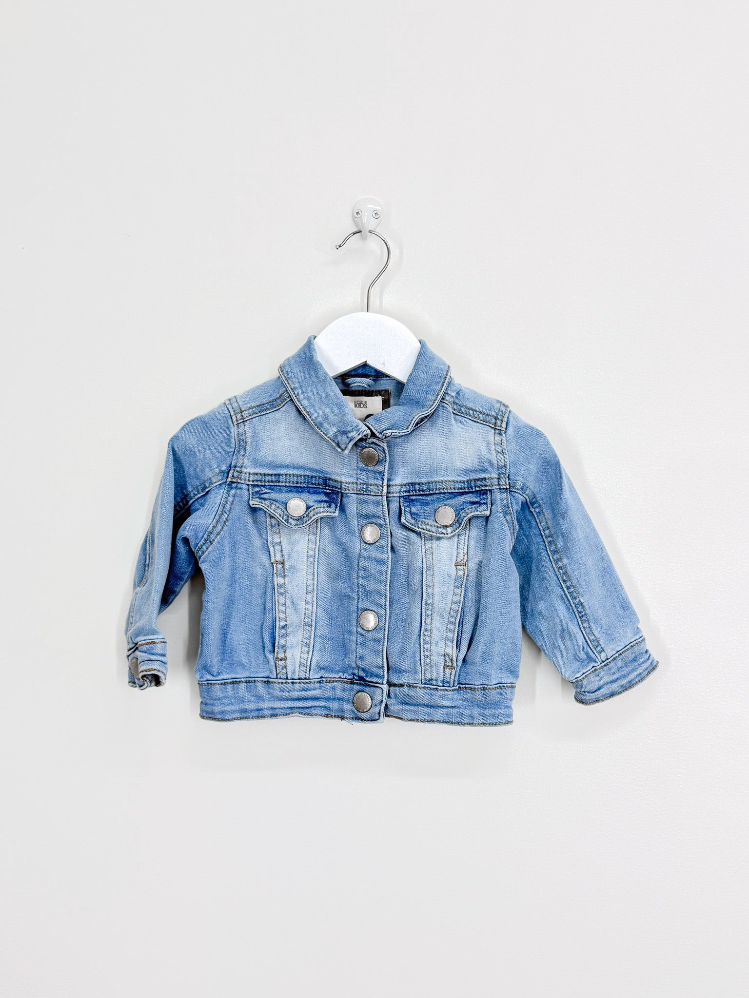 Cotton On Kids classic denim jacket (1-2y)