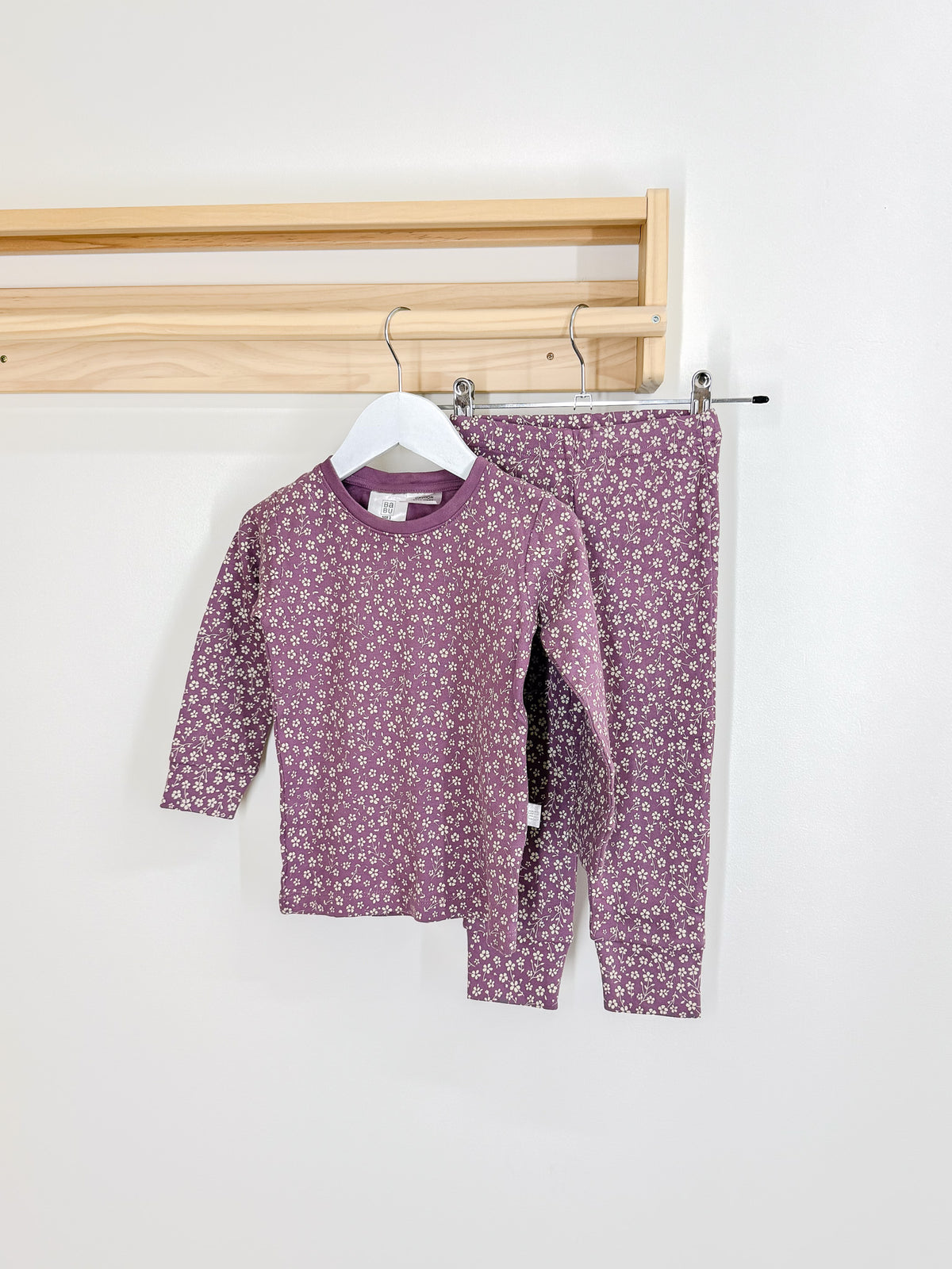 BNWOT Babu organic floral PJ set (2-3y)