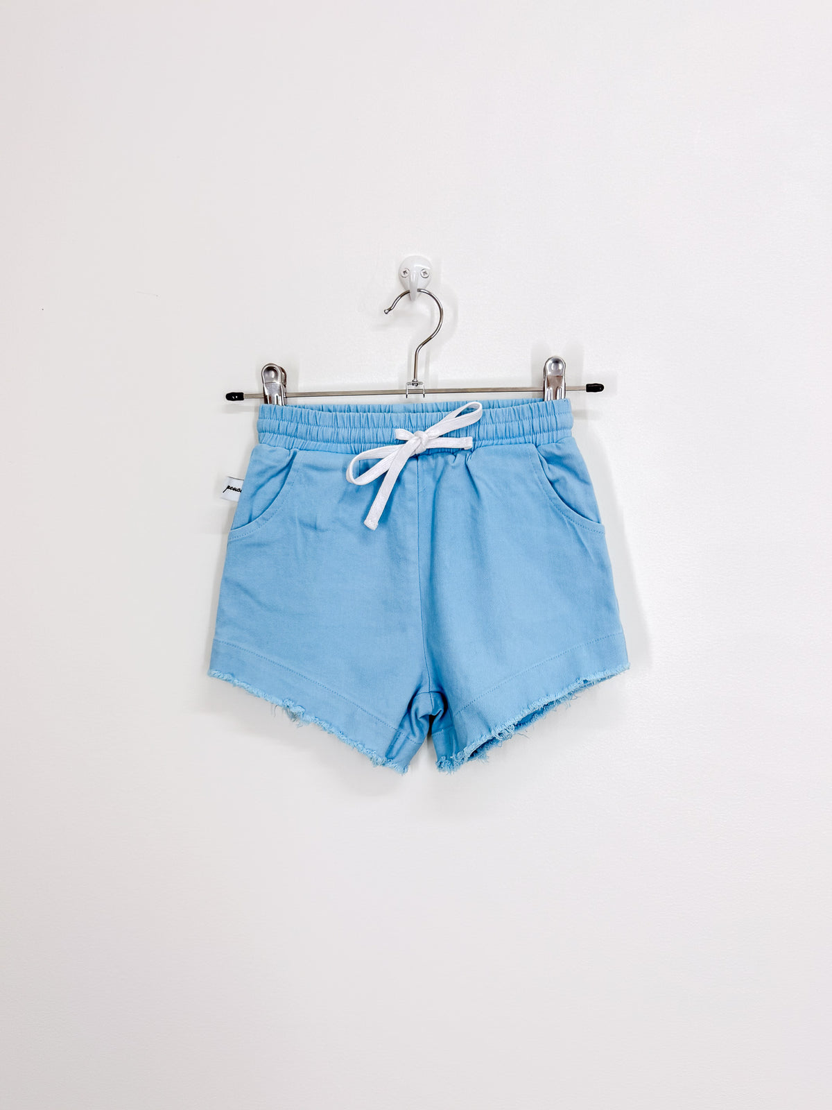 BNWT Radicool blue sky denim shorts (4y)