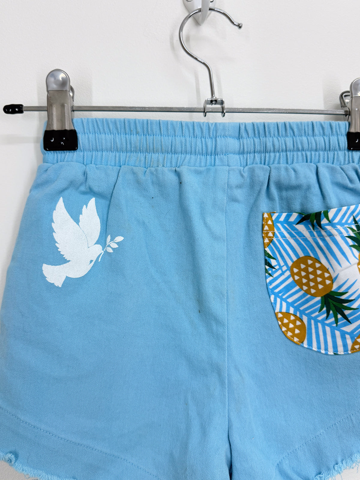 BNWT Radicool blue sky denim shorts (4y)