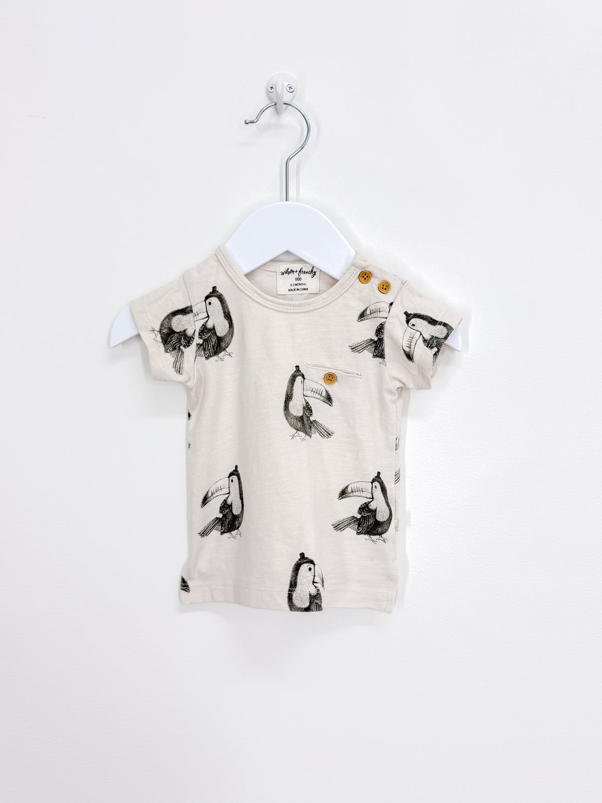 Wilson & Frenchy organic pocket tee - tommy toucans (0-3m)