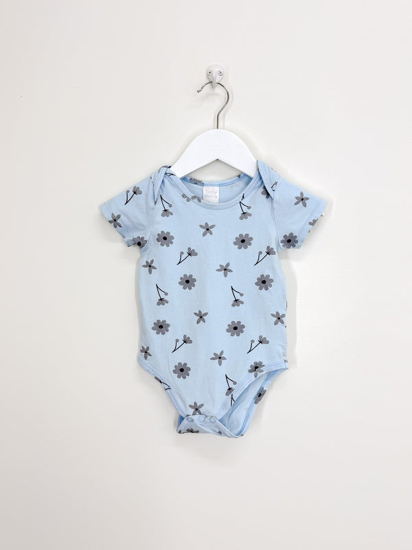 Teeny Weeny short sleeve blue floral bodysuit (1y)