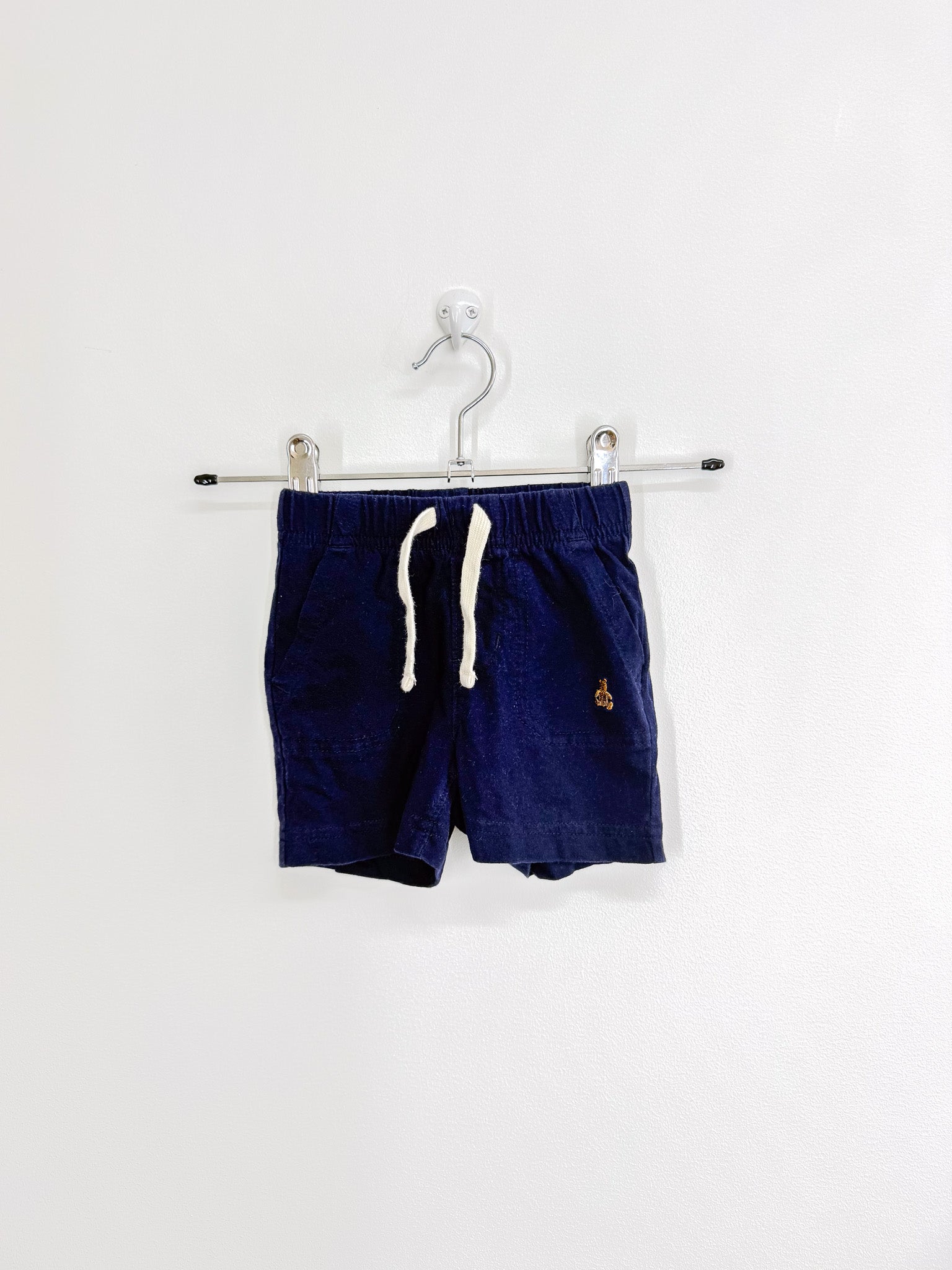 Gap soft cotton shorts (6-12m)