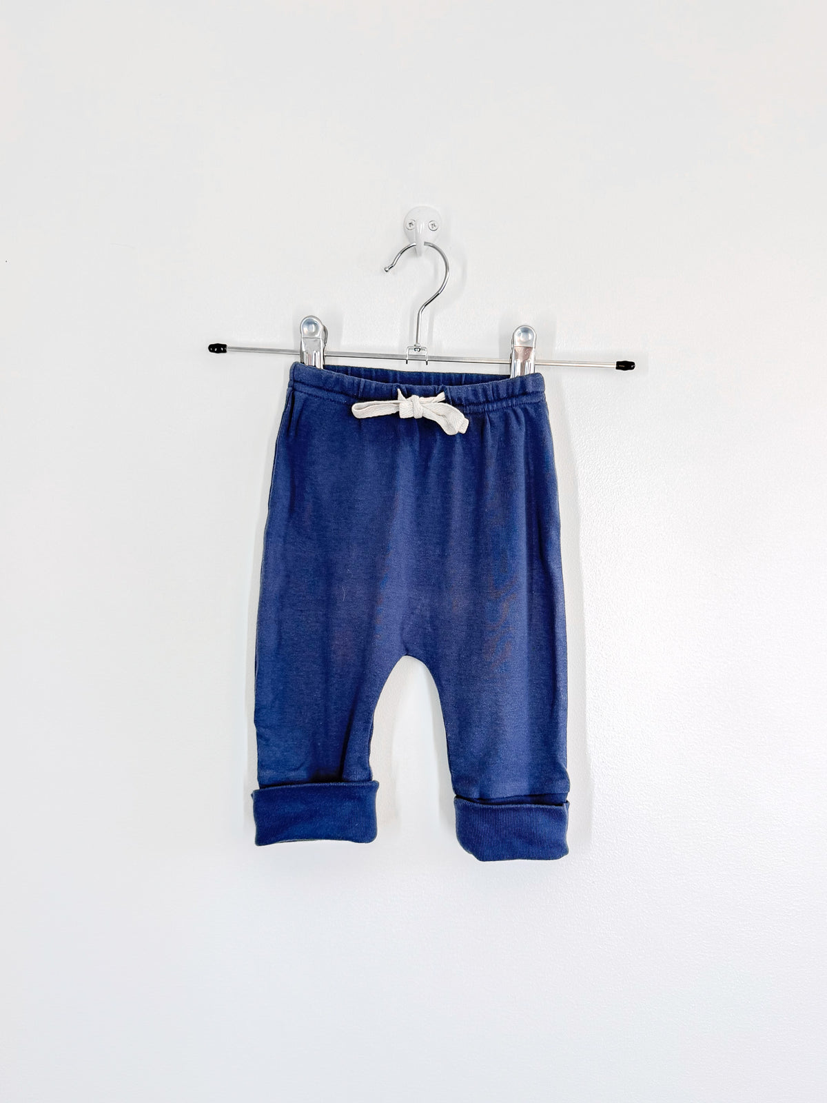 Nature Baby organic drawstring pants (0-3m)