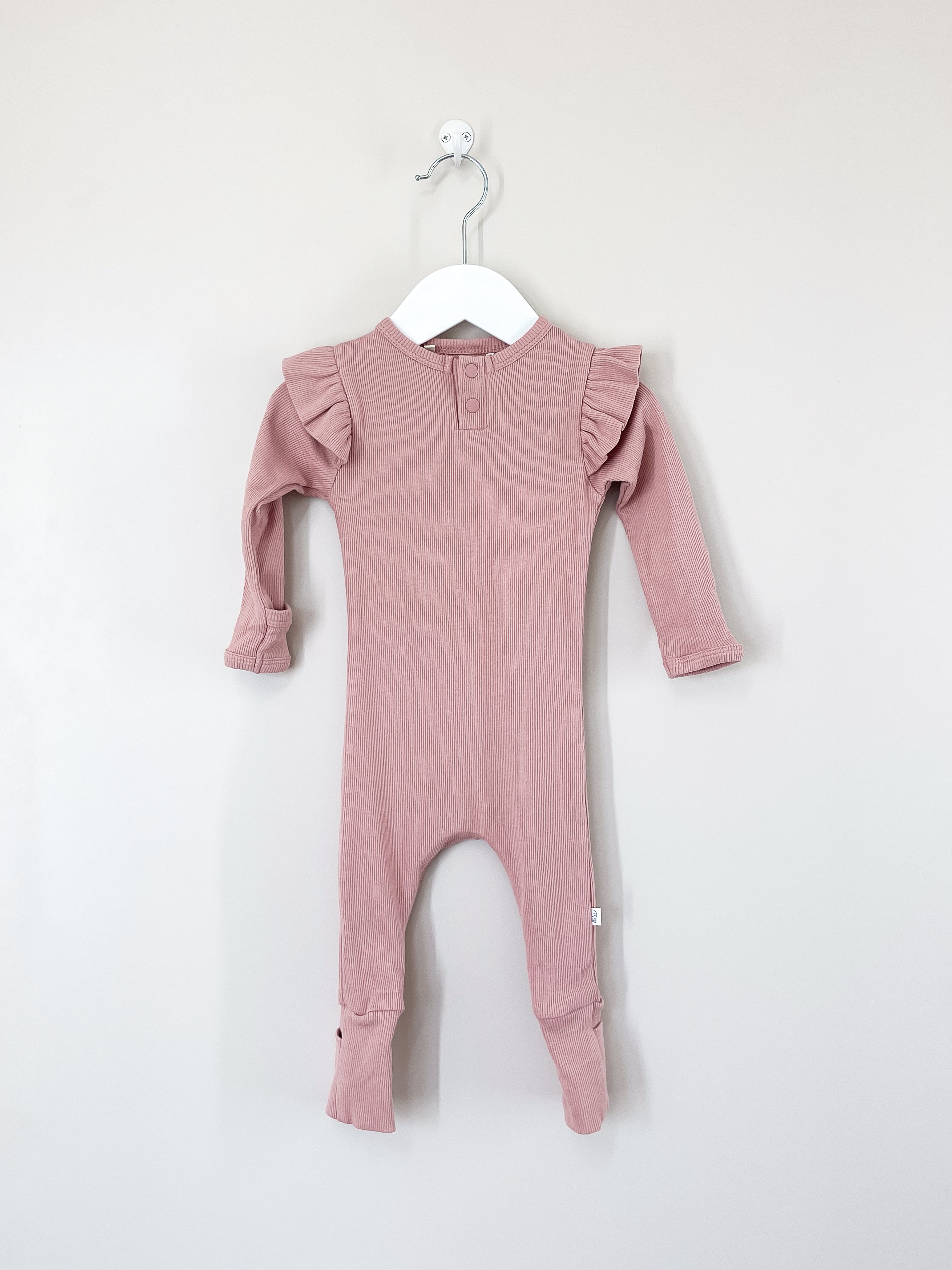 Snuggle Hunny organic rib growsuit (3-6m)