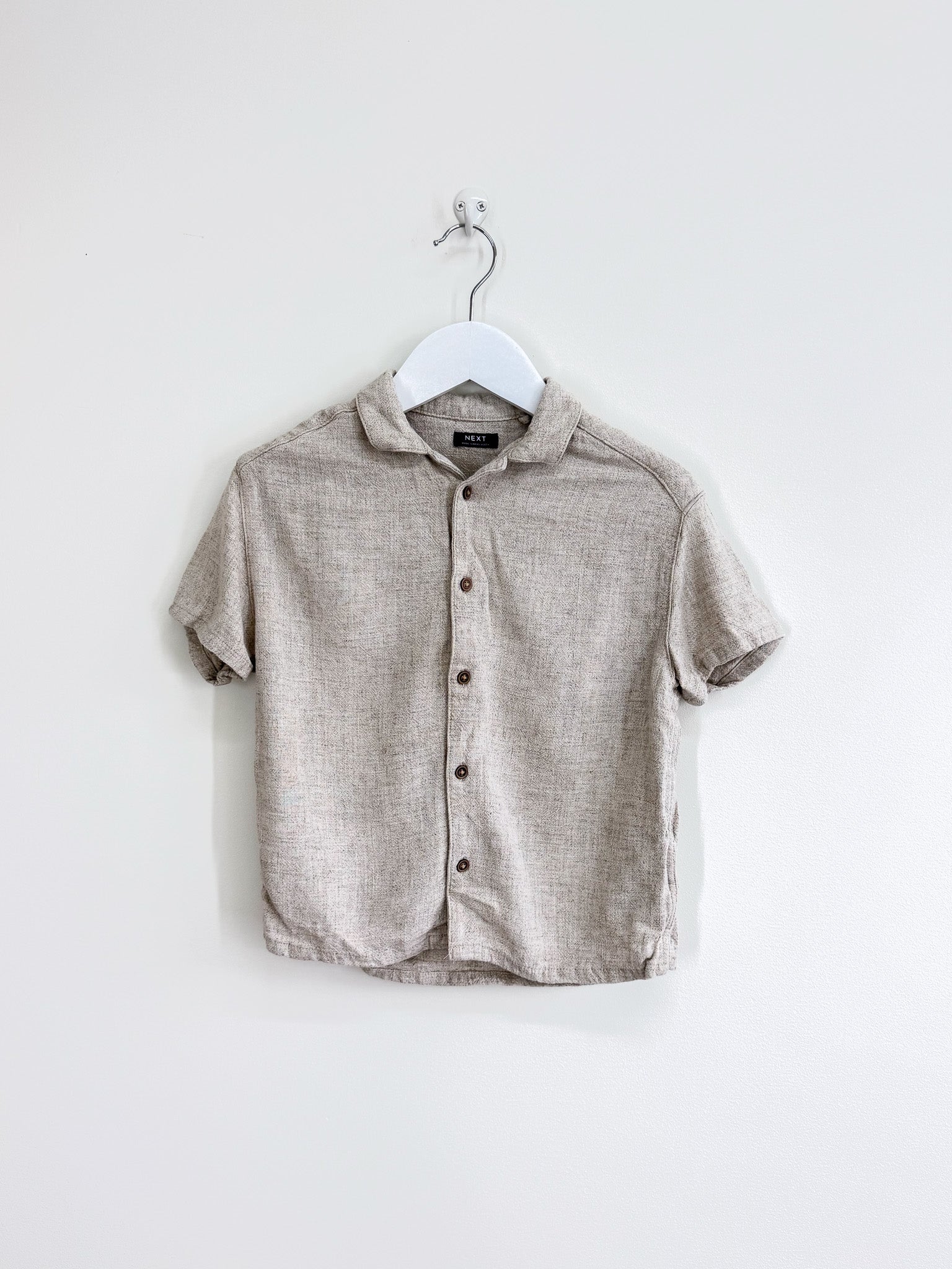 Next button shirt (3-4y)