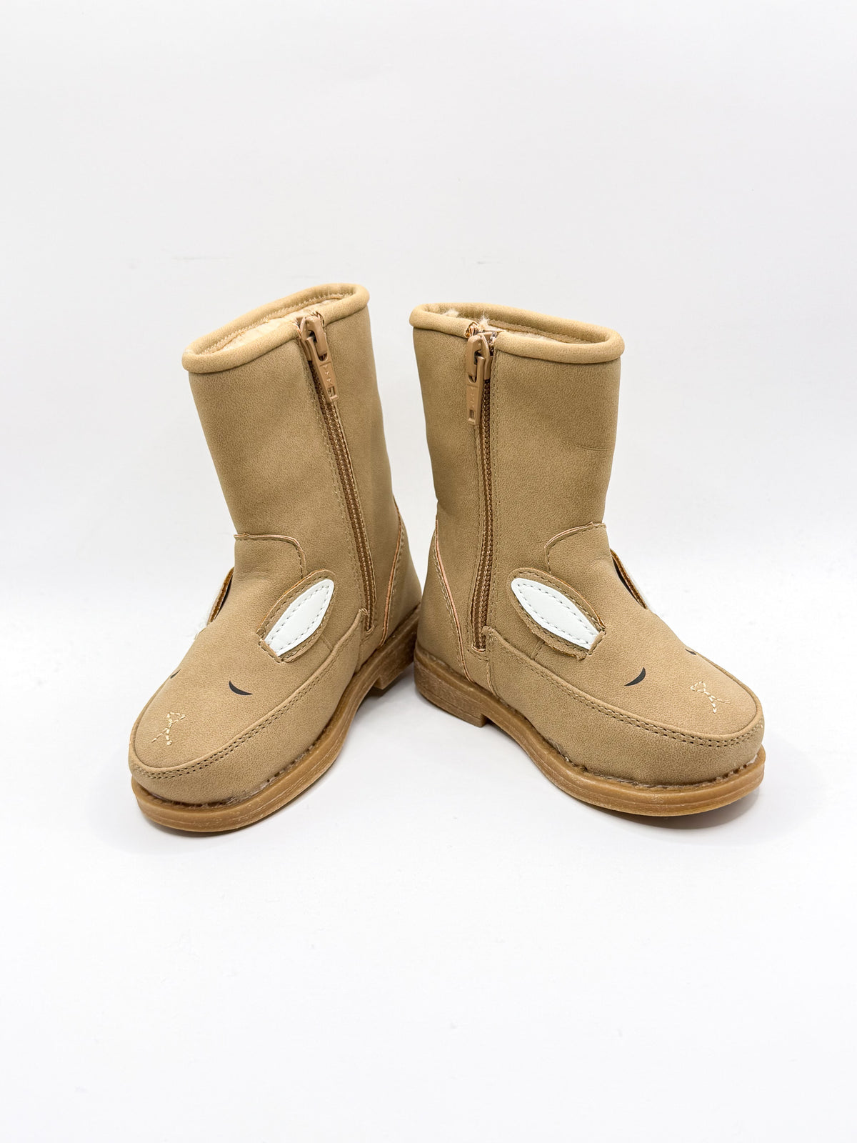 BNWOT Seed faux fur lined bunny boots (20EU)