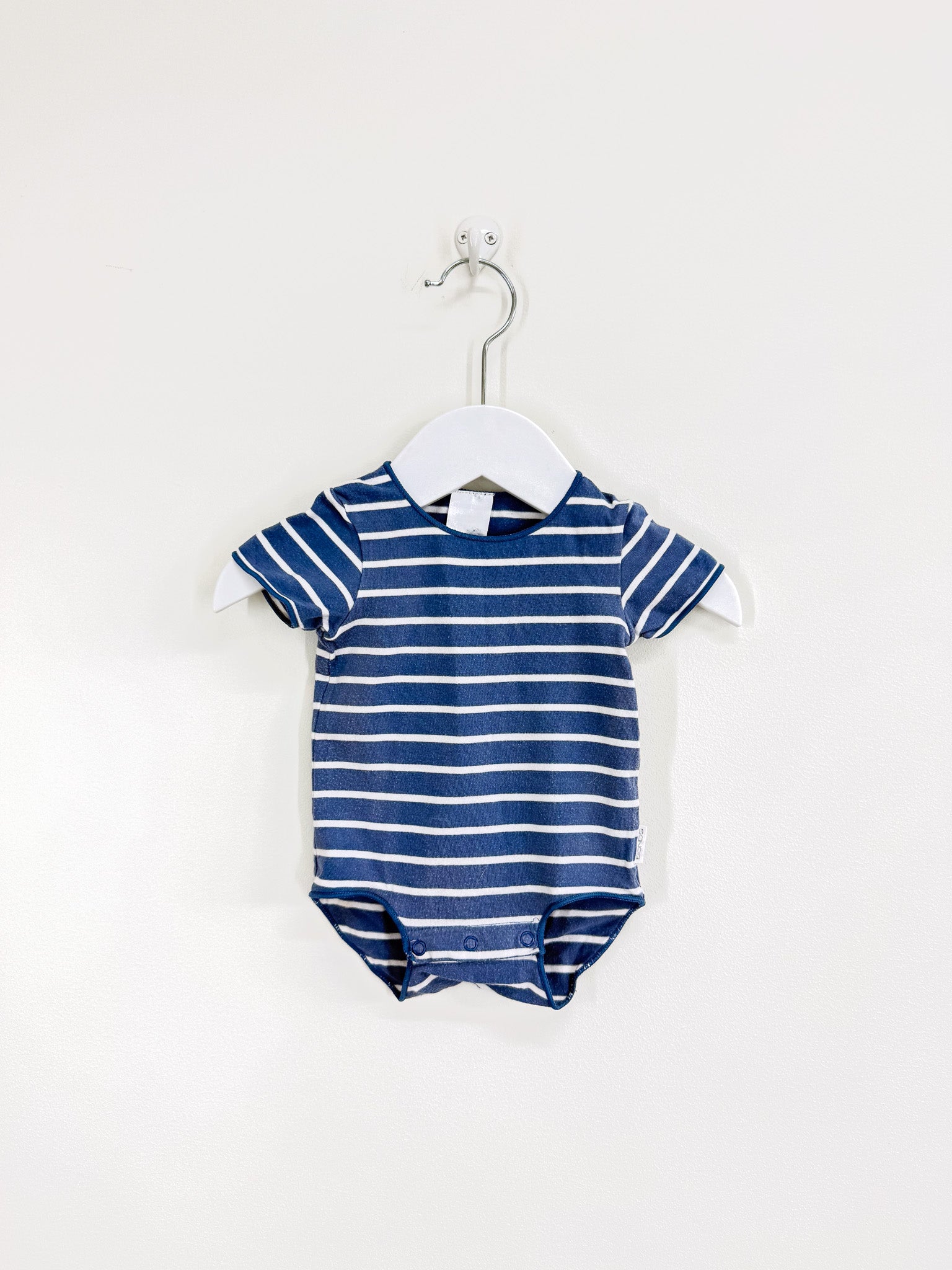 Bonds bodysuit (0-3m)