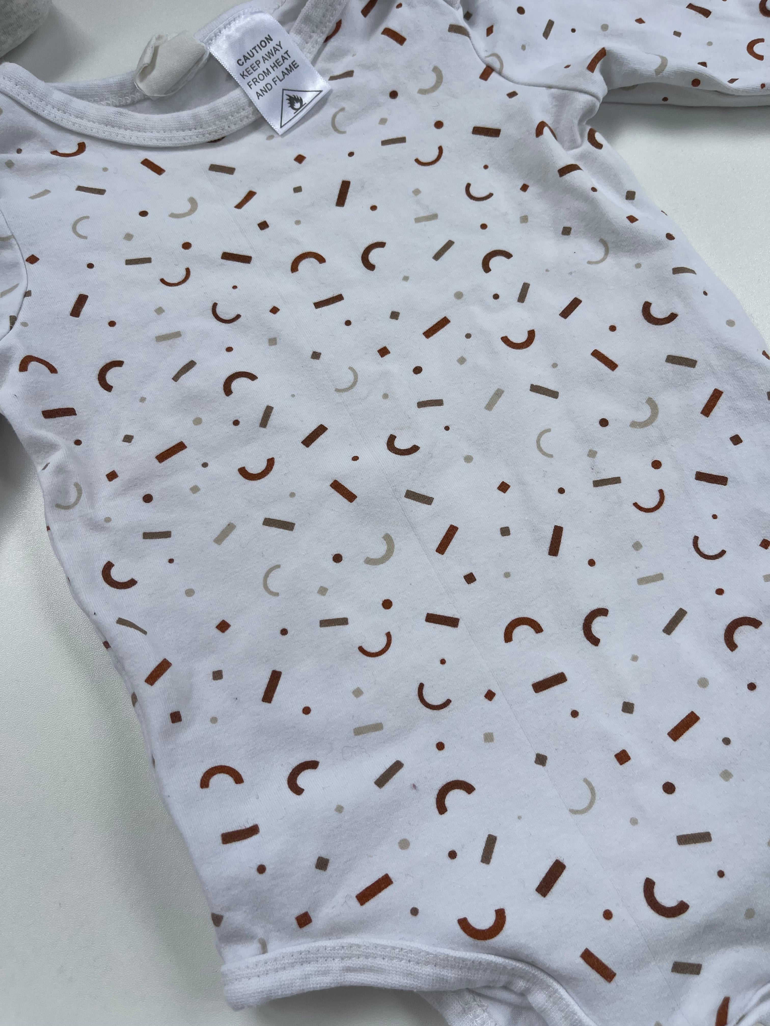 Little Bundle confetti bodysuit (6-12m)