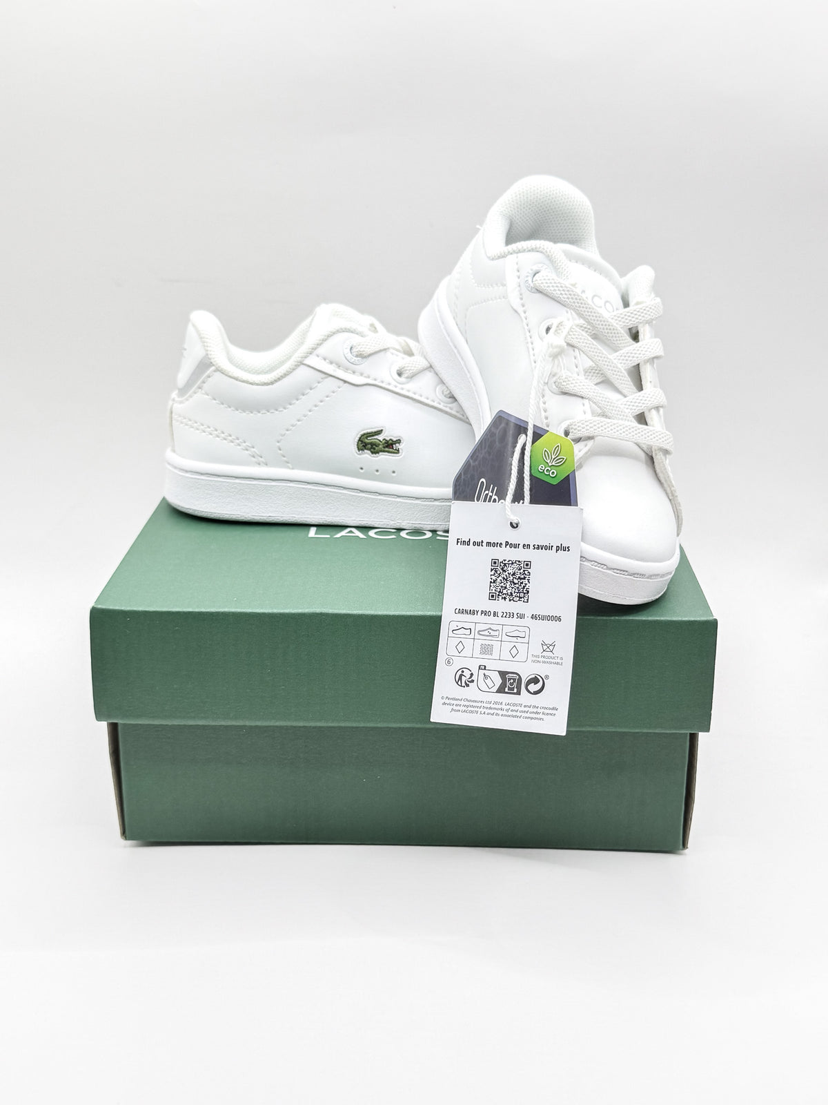 BNWT Lacoste carnaby pro sneakers (21EU)