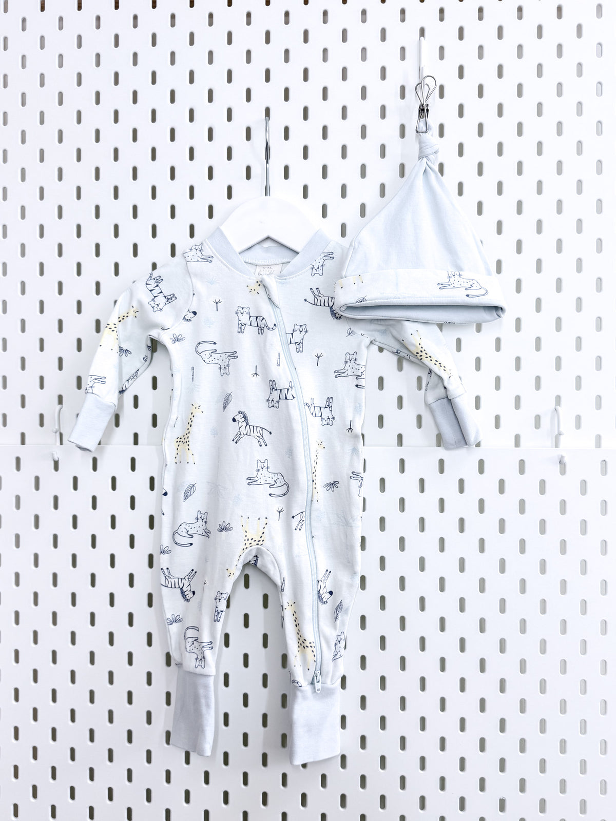Little Bundle zipsuit + knot beanie - blue safari (0-3m)
