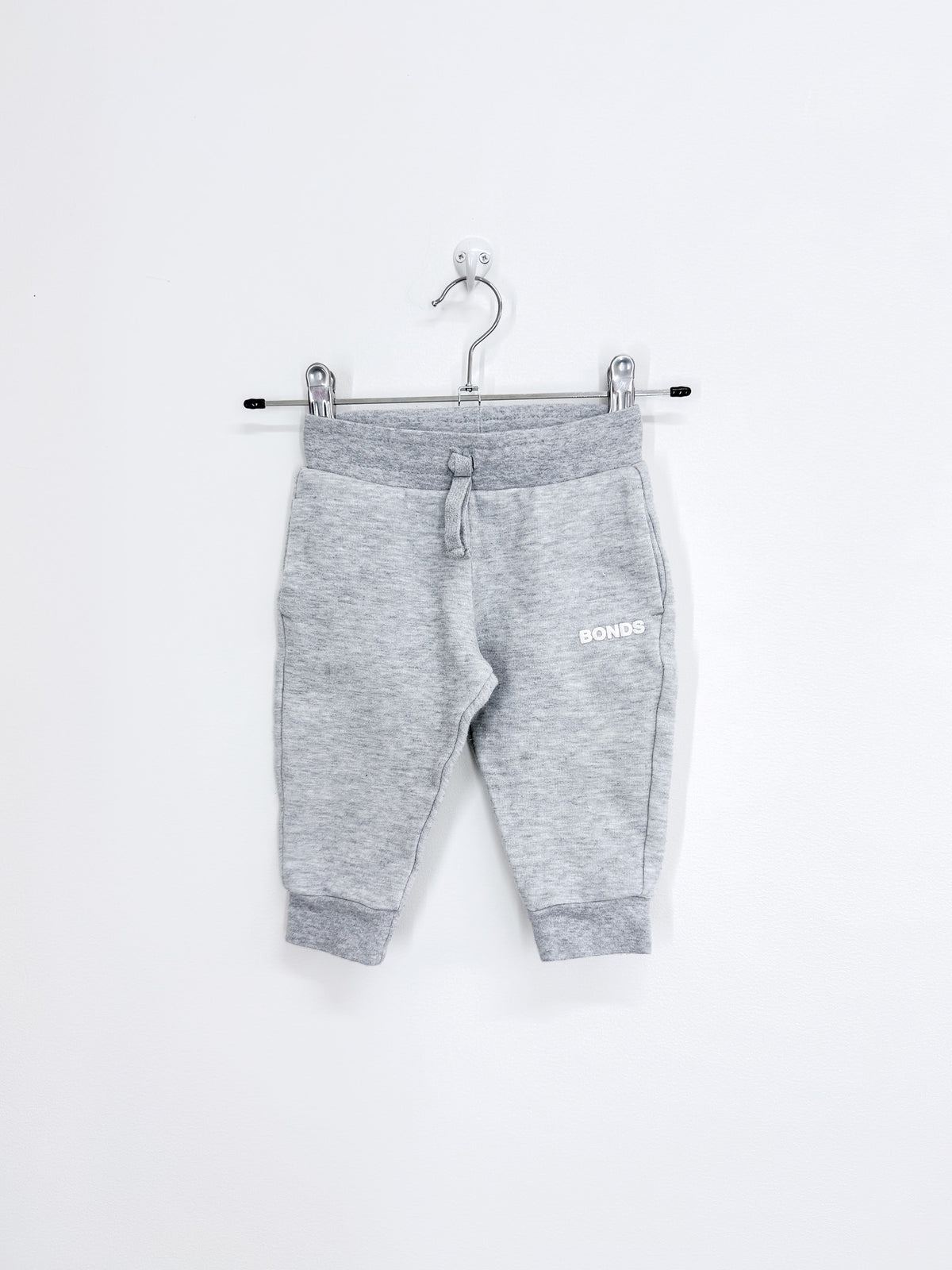 Bonds tech trackies - grey (6-12m)