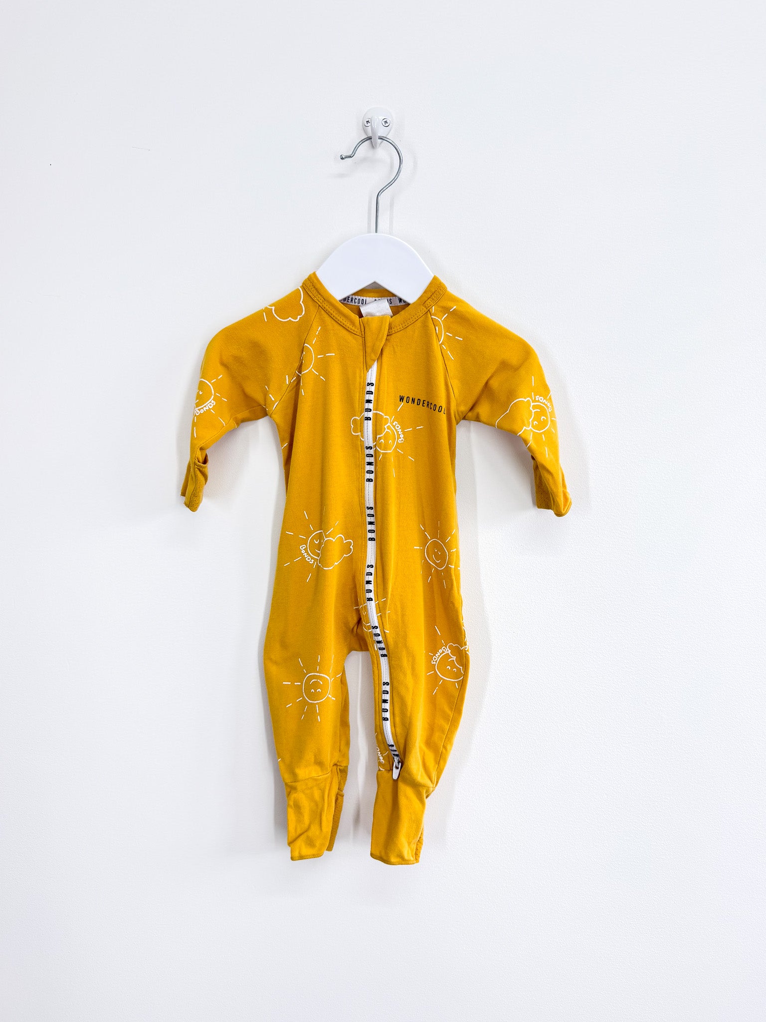 Bonds wondercool wondersuit - suns (0-3m)