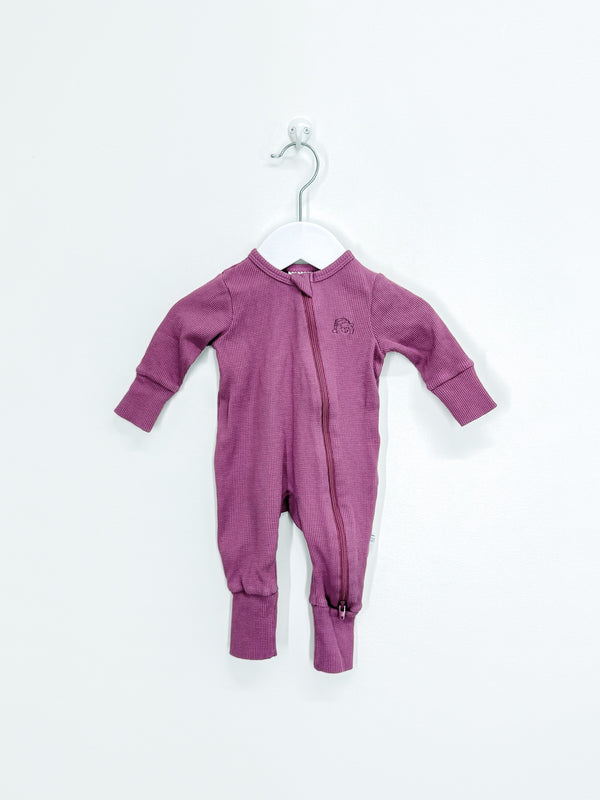 Teeny Weeny waffle zipsuit (newborn)