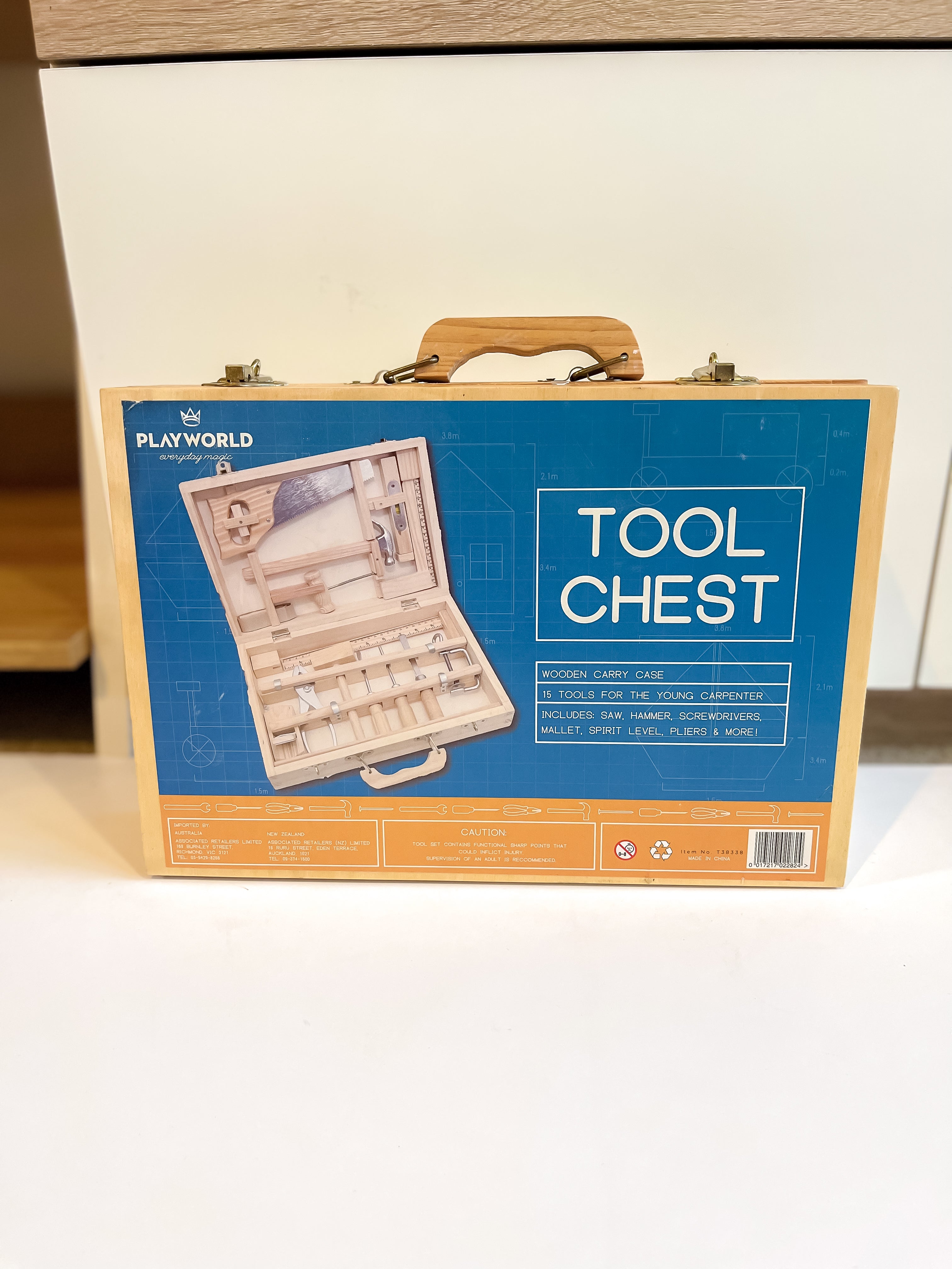 BNWOT Playword tool chest & tool set (PICK UP ONLY)