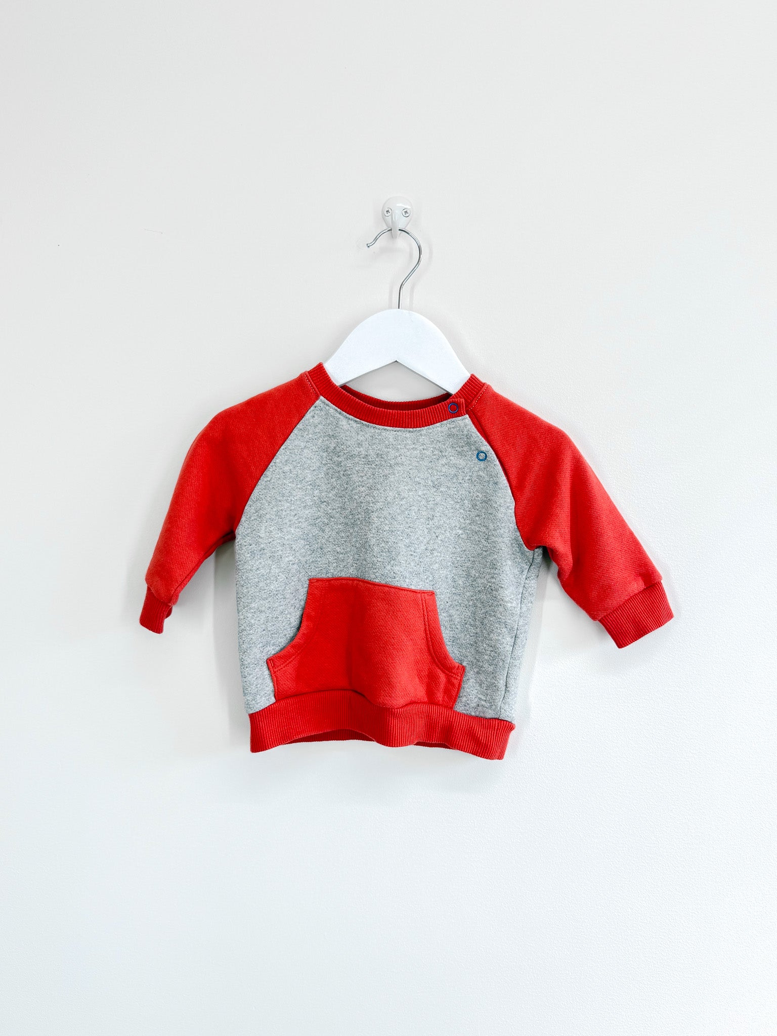 Teeny Weeny pocket sweatshirt (6-12m)