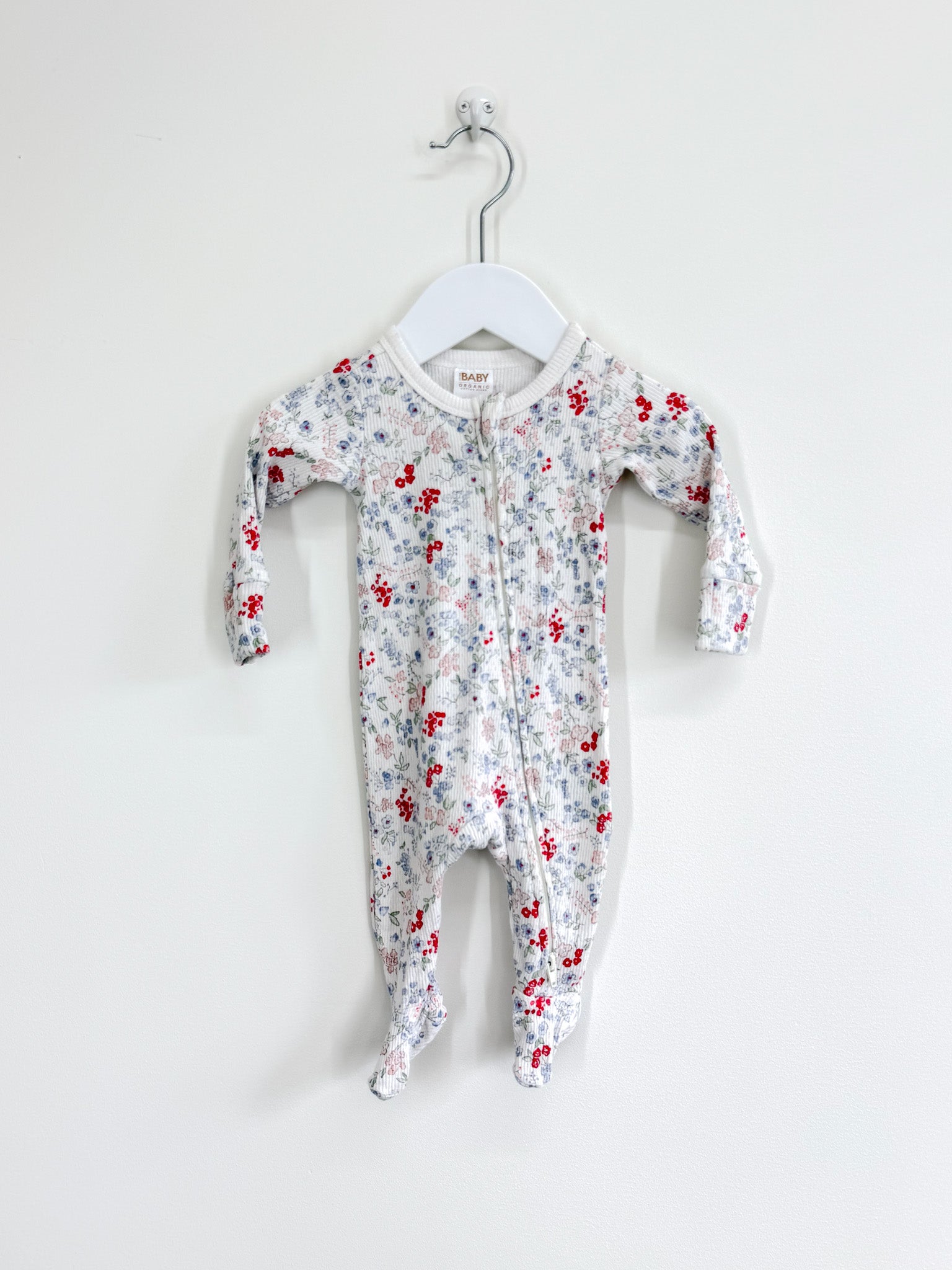 Cotton On Kids organic rib zipsuit (newborn)