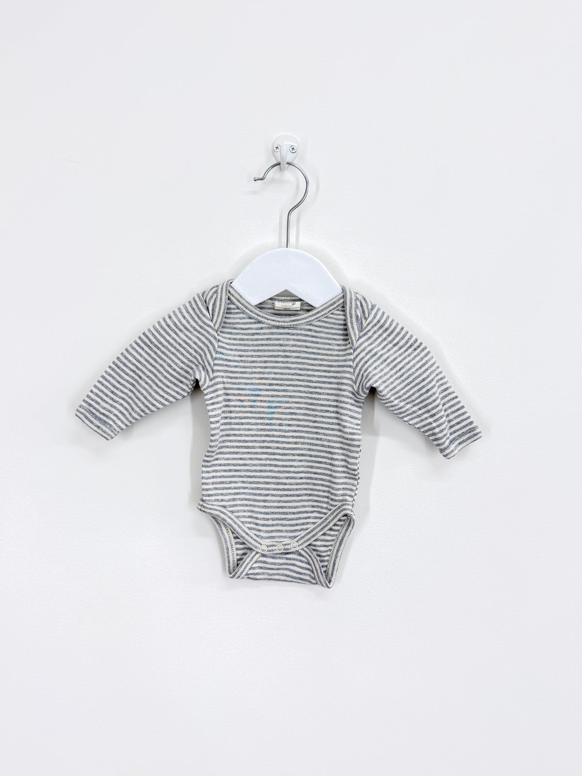 Nature Baby organic long sleeve bodysuit - grey stripe (0-3m)
