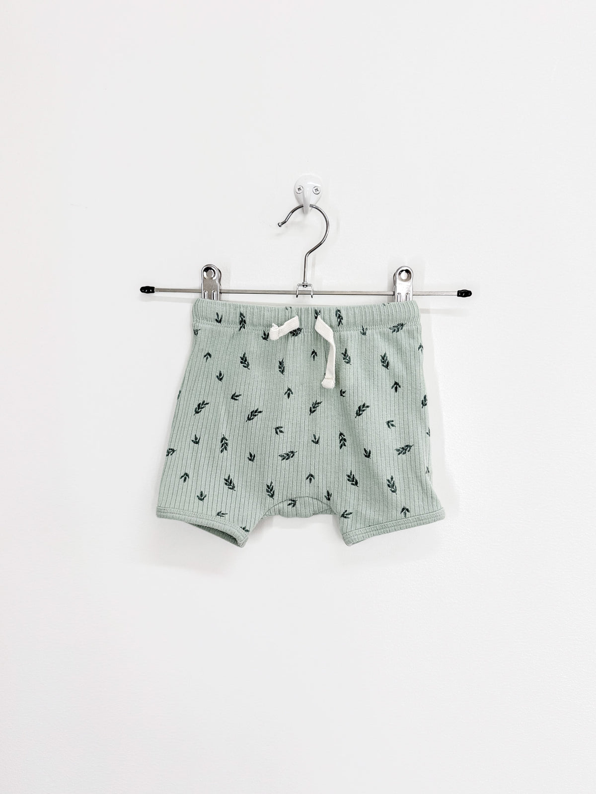 Wilson & Frenchy organic rib shorts (12-18m)