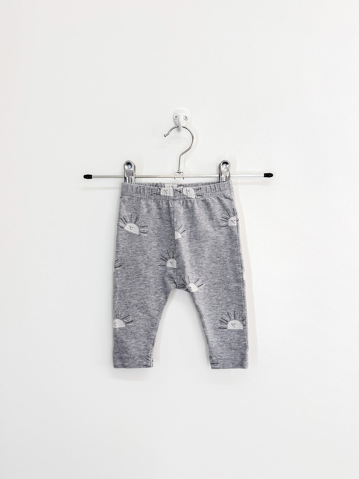 Nature Baby organic leggings - grey suns (0-3m)