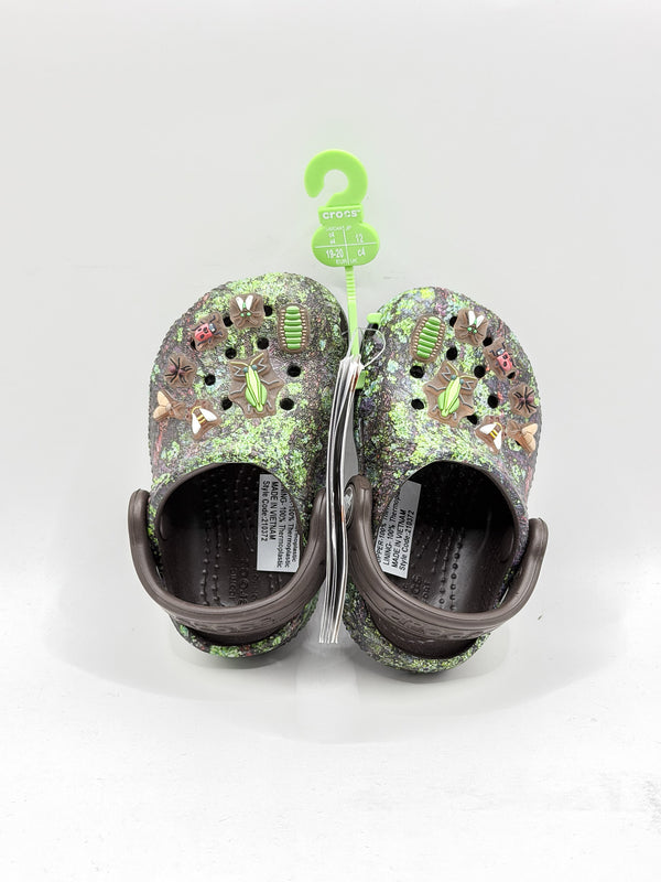 BNWT Crocs classic bugs clogs (19-20EU)