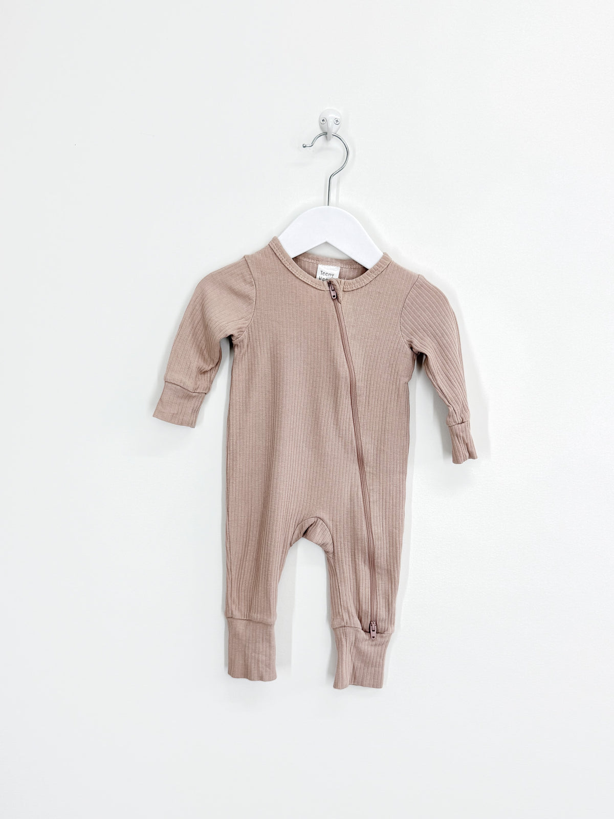 Teeny Weeny rib zipsuit (0-3m)