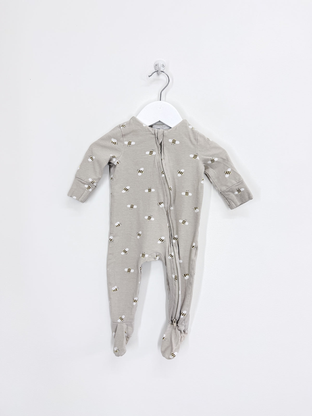 Cotton On Kids zipsuit - bees (3-6m)
