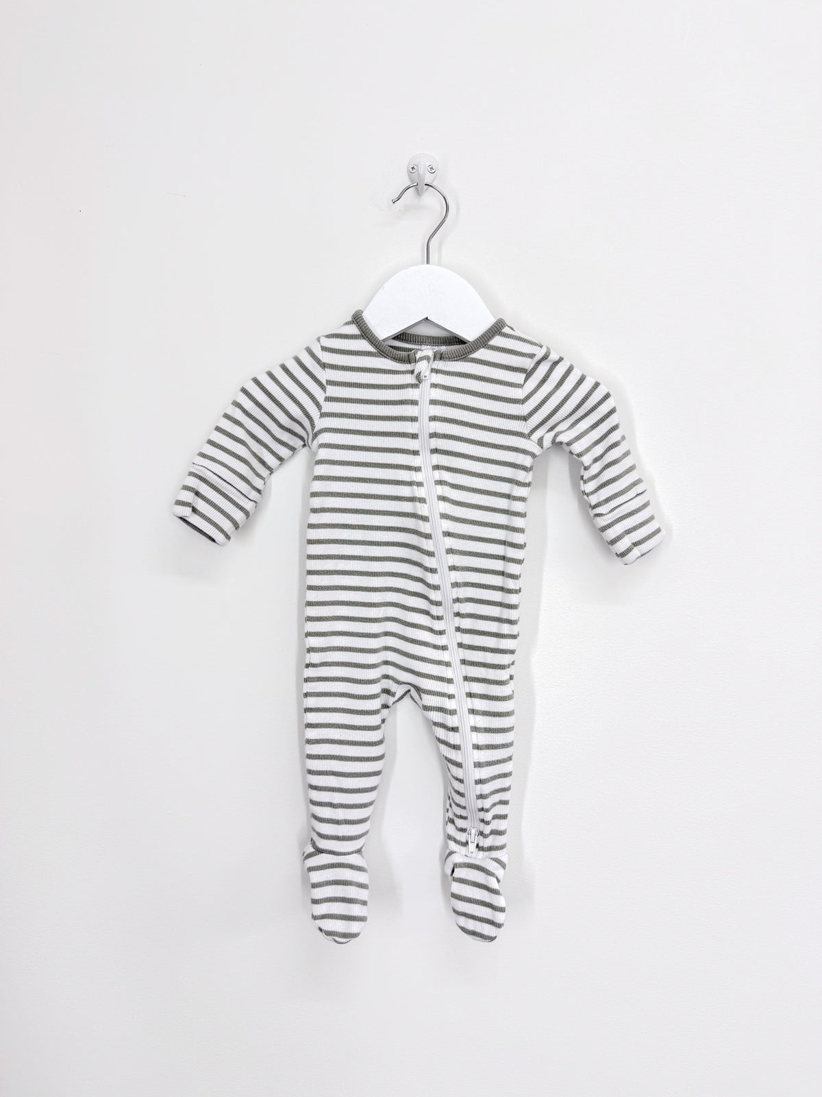 Cotton On Kids rib zipsuit - green stripe (3-6m)
