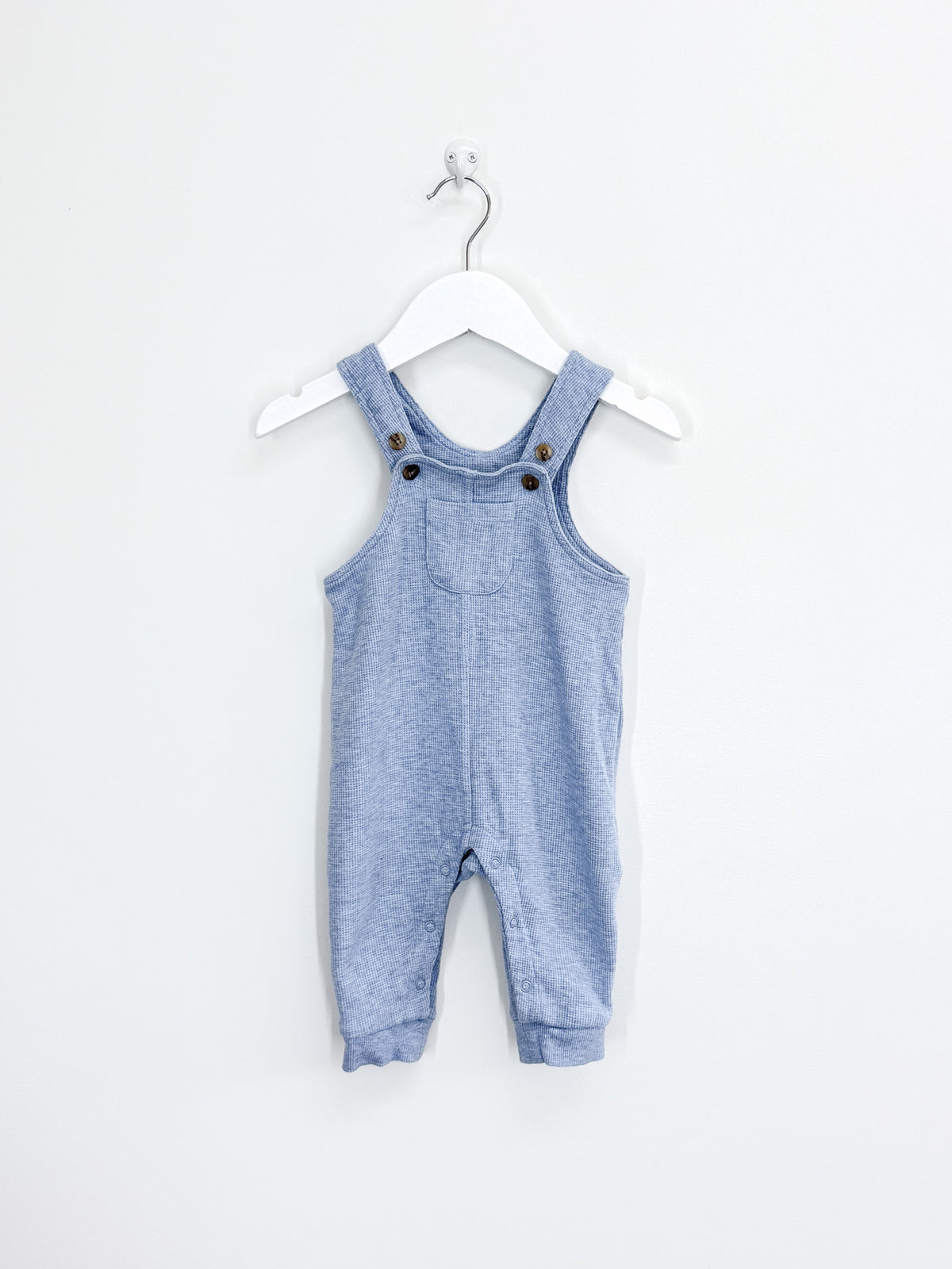 Cotton On Kids organic blue waffle overalls (3-6m)