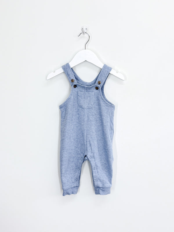 Cotton On Kids organic blue waffle overalls (3-6m)
