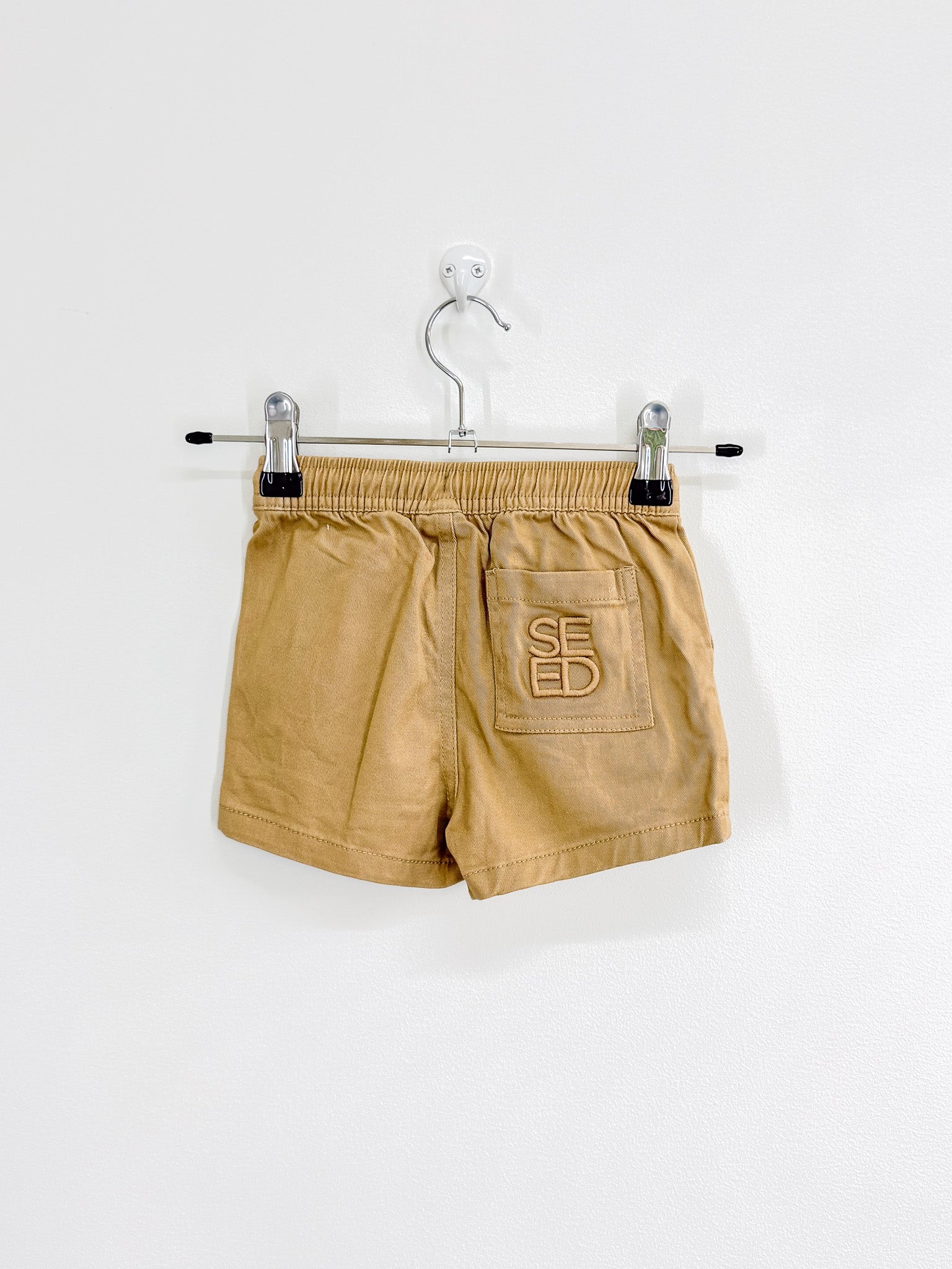 Seed core logo chino shorts - tan (6-12m)