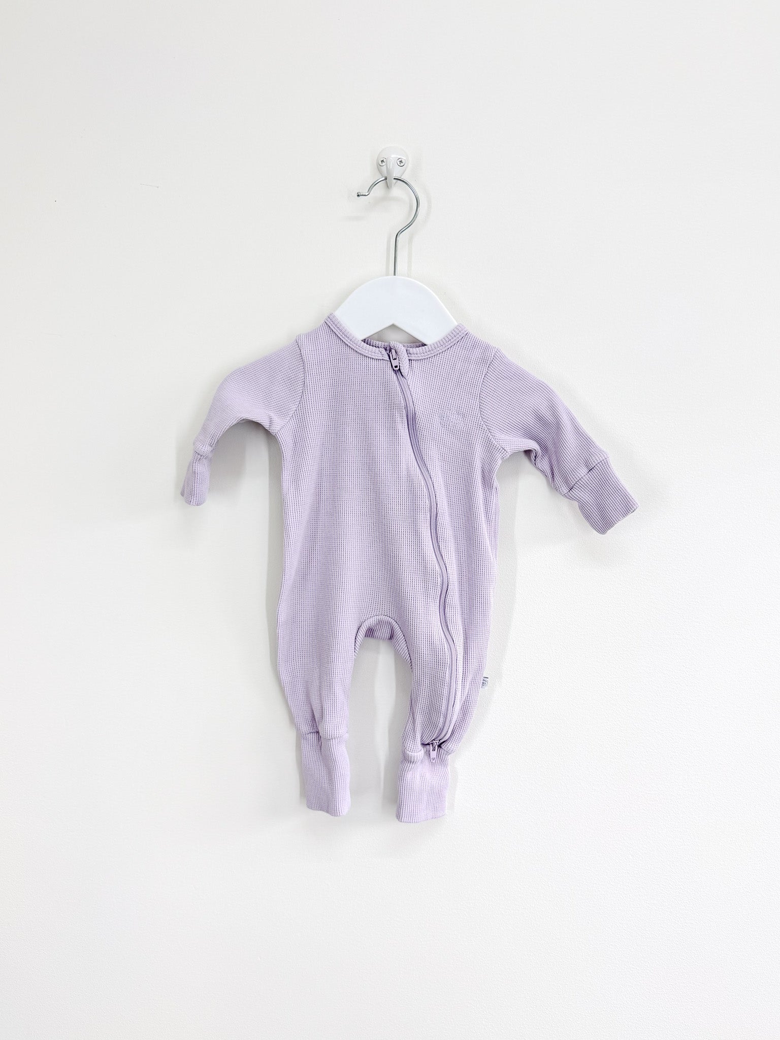 Teeny Weeny waffle zipsuit - lilac (newborn)