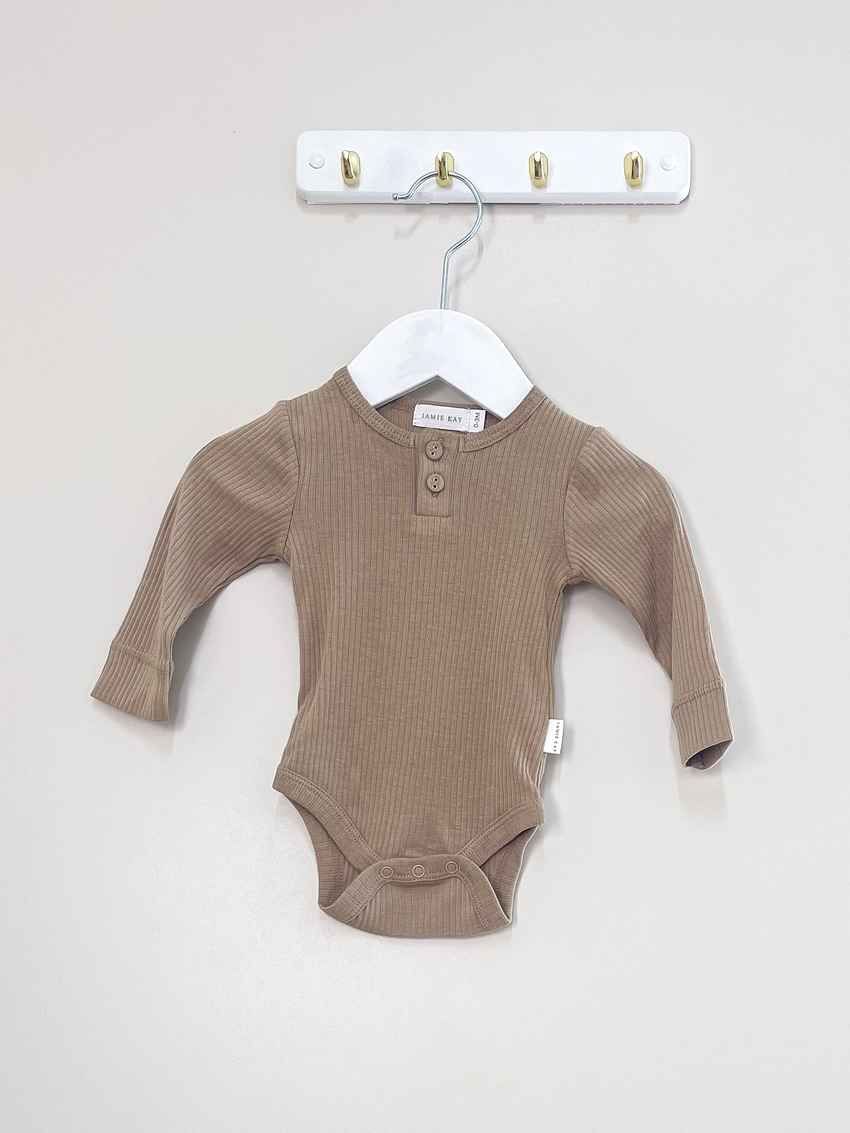 BNWOT Jamie Kay organic ribbed bodysuit - mountain (0-3m)