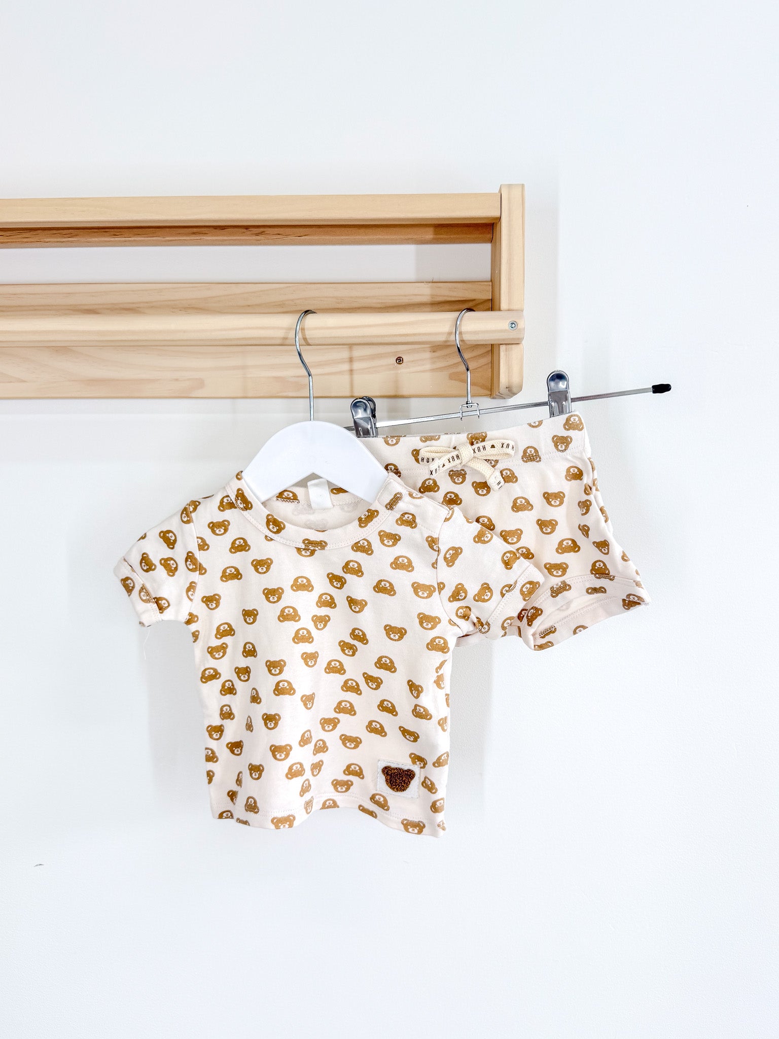 Hux organic basics set (0-3m)