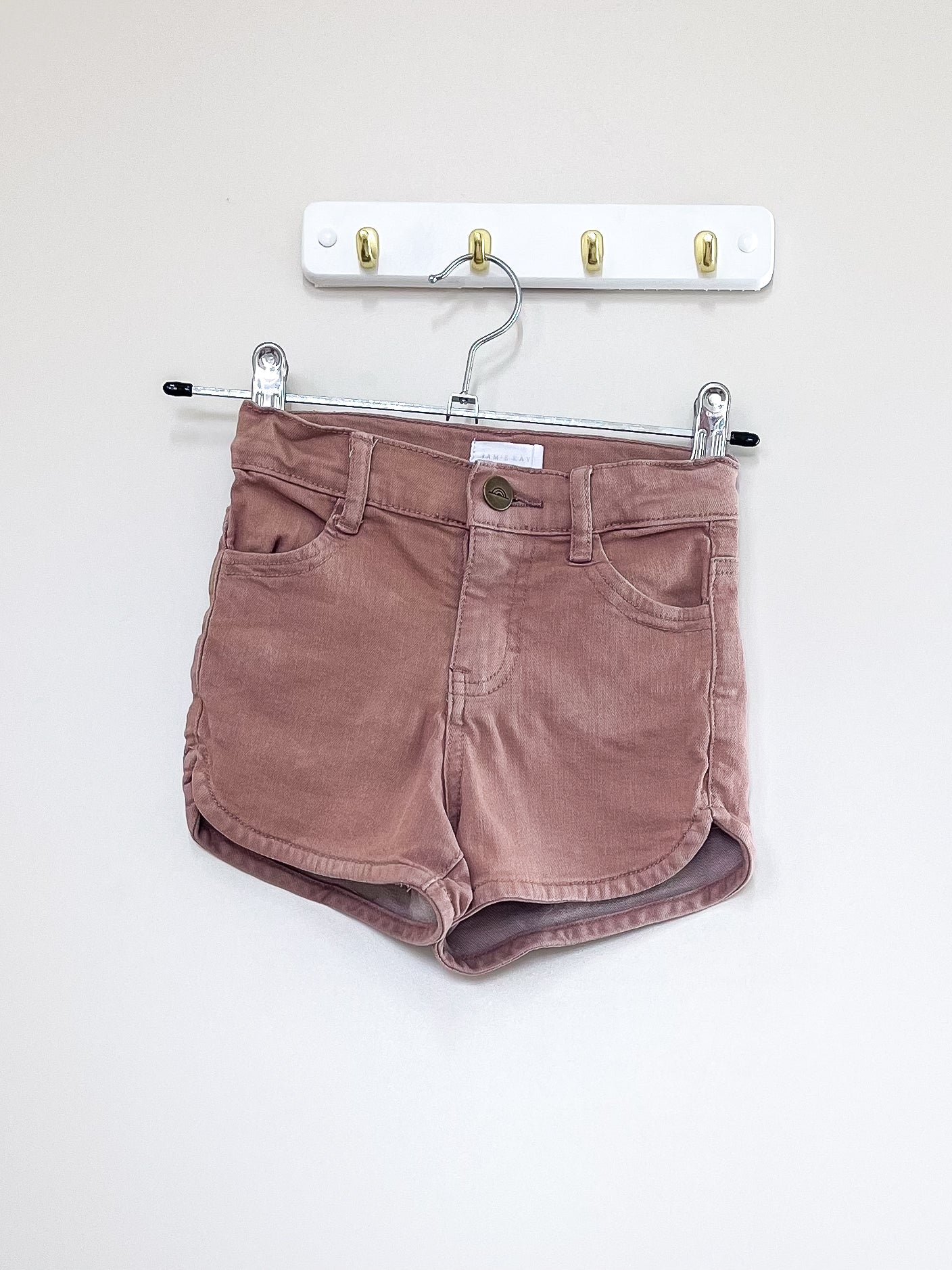 Jamie Kay daisy denim shorts (2y)