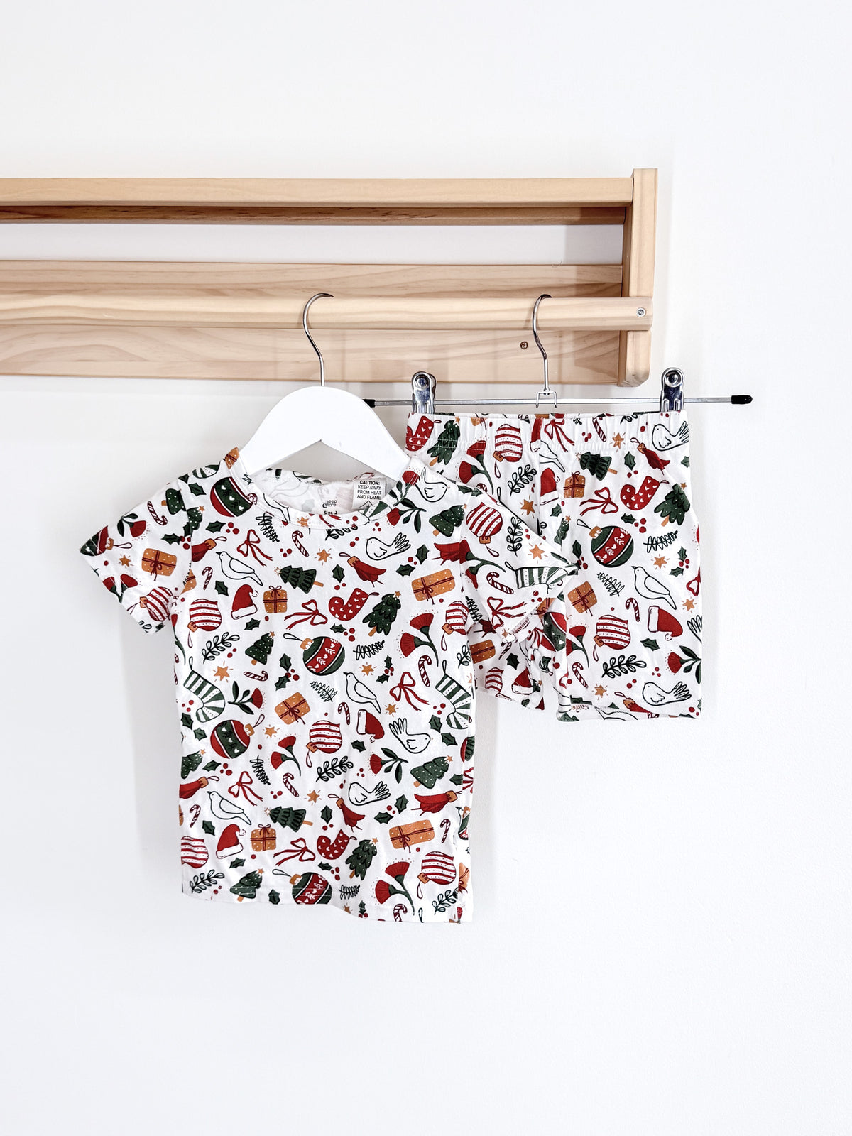 🎄 The Sleep Store organic xmas PJ set (2y)