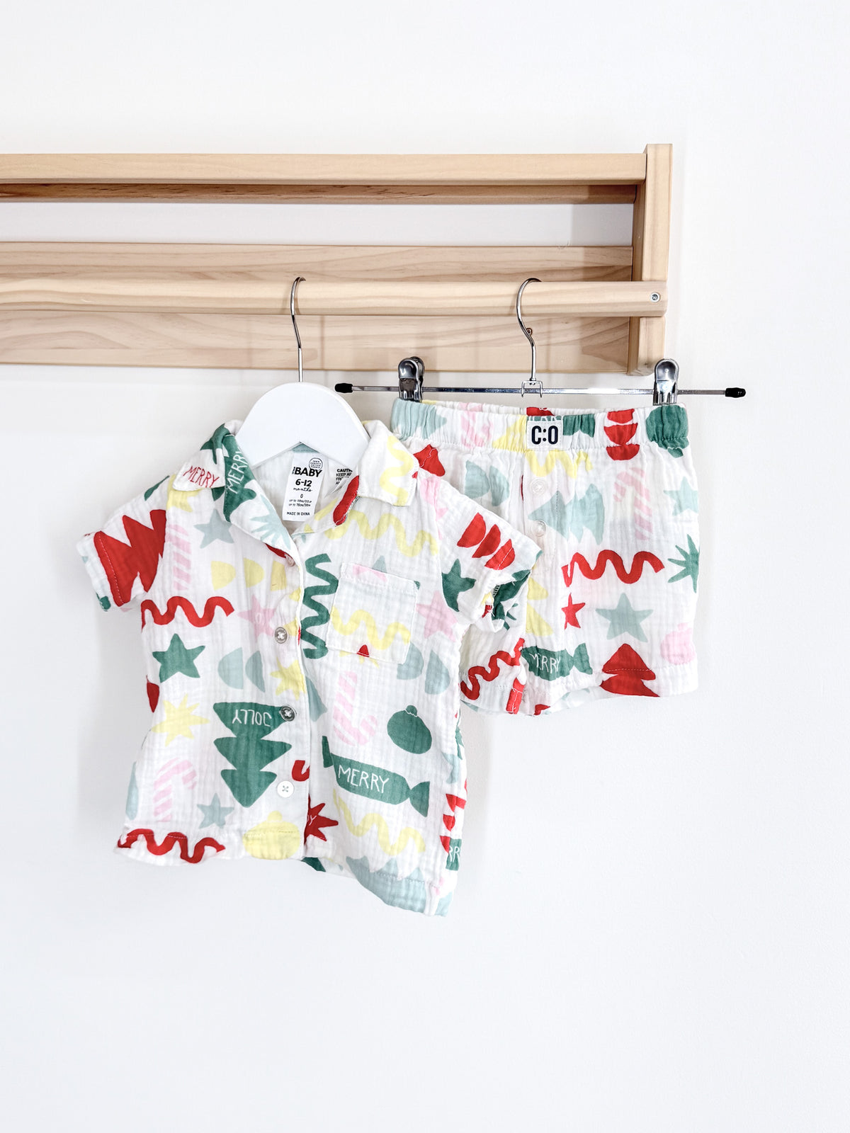 🎄 Cotton On Kids organic muslin xmas PJ set (6-12m)