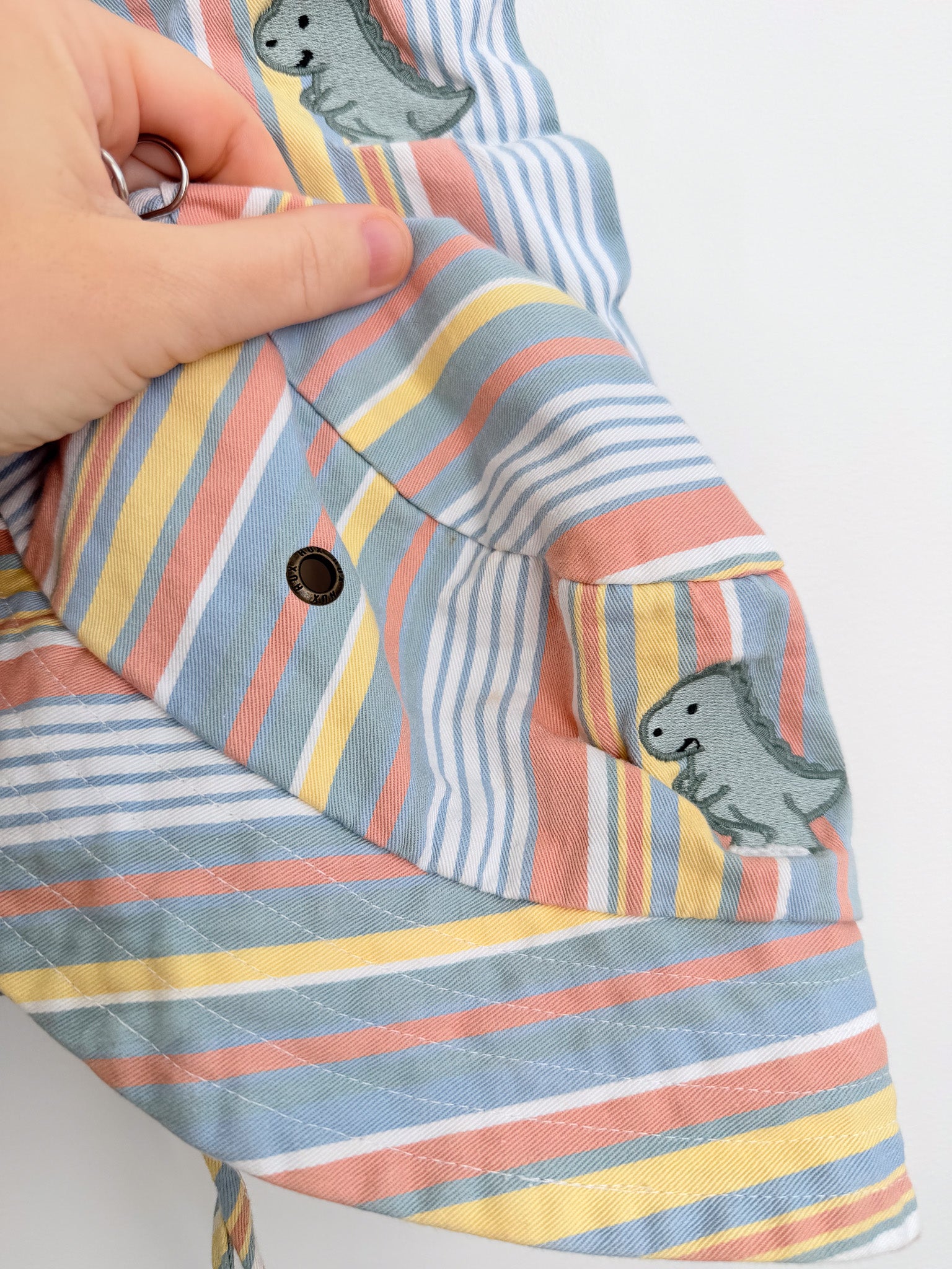 Hux retro stripe shorts + bucket at (4y)